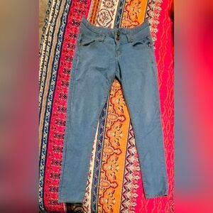 VIP Women's Blue Skinny Jeans Size 11/12